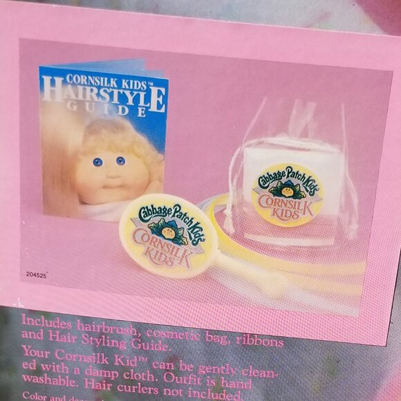 Cornsilk Cabbage Patch Kid with Light Brown Hair - Picture 9 of 10